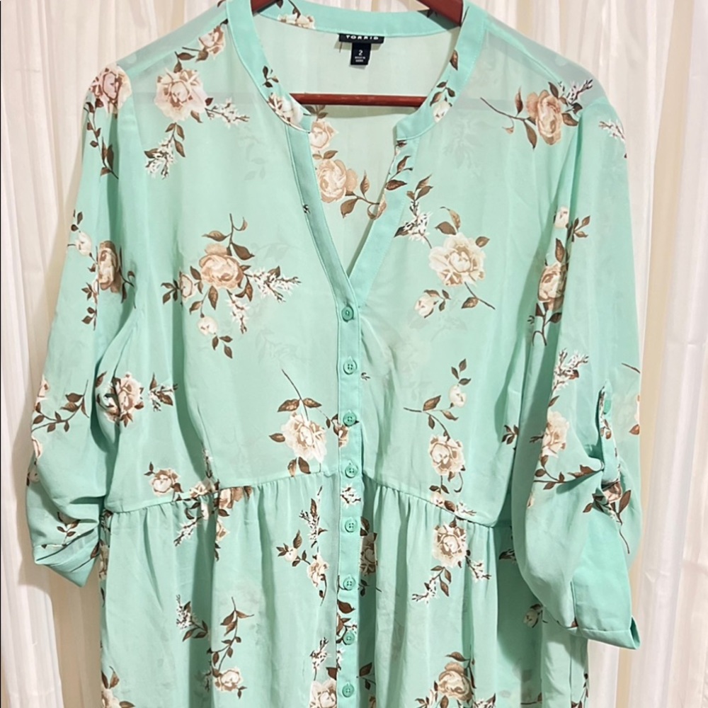 Torrid blouse